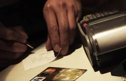 频上“紧箍咒”,乱象频出,行业阵痛不止,POS机玩家真要凉凉?