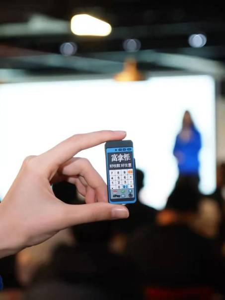 041b236c68f7f74de61e02a9b934ca26