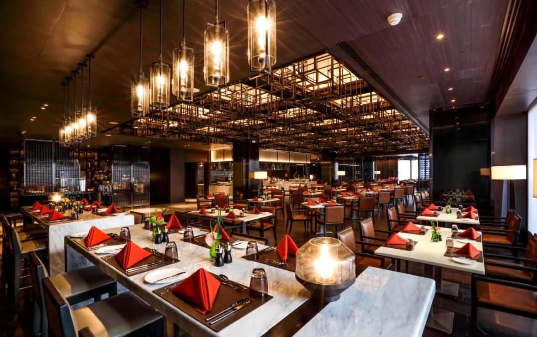 实体店纷纷关门歇业,未来将在何方?