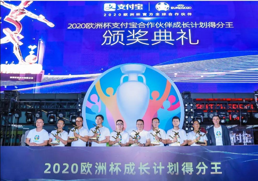 “公域流量私域化”，是商家小程序生存和壮大的最大机会